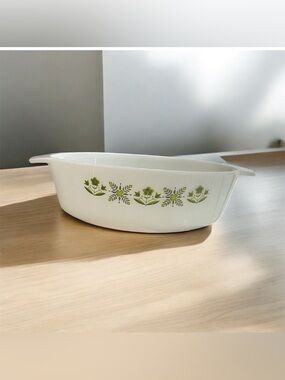 Vintage Anchor Hocking Fire King Green Meadow 9.25" Round Glass Casserole #438